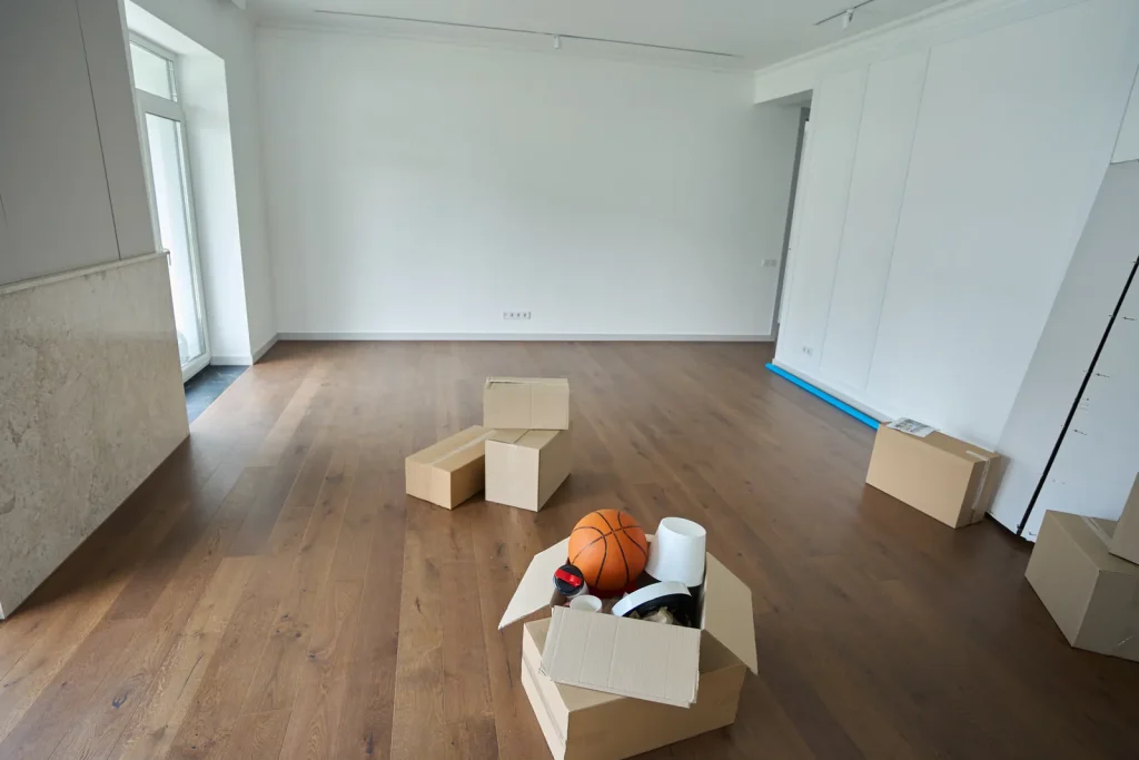 Commercial Cleaning moving out boxes adelaide